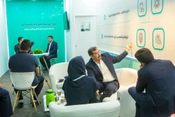 گزارش تصویری روز دوم چهاردهمین نمایشگاه ستاد توسعه فناوری نانو و میکرو 22