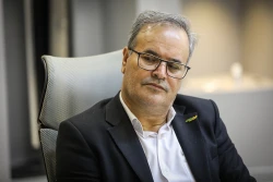 بازدید معاون وزیر جهاد کشاورزی و هیئت همراه از نمایشگاه دائمی محصولات فناوری نانو 7